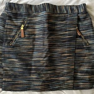 Michael Kors| Wrap Skirt 2 front zippers size 10